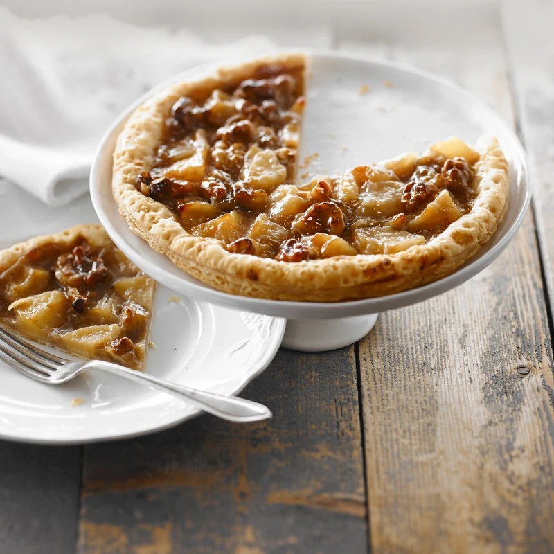 THIN-CRUST PEAR, NUT AND MAPLE PIE