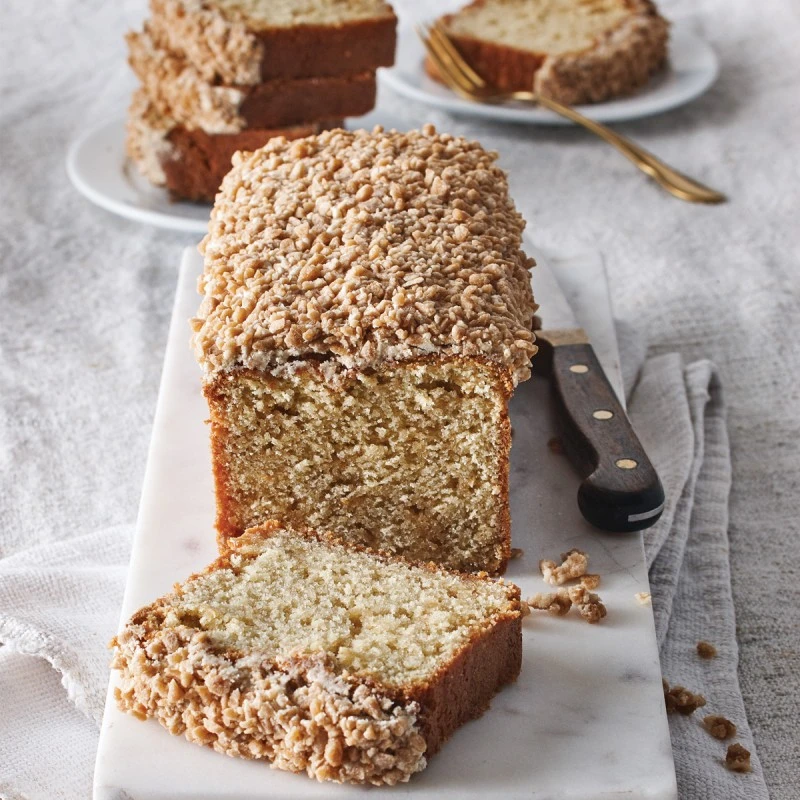 ALMOND AND MAPLE CAKE