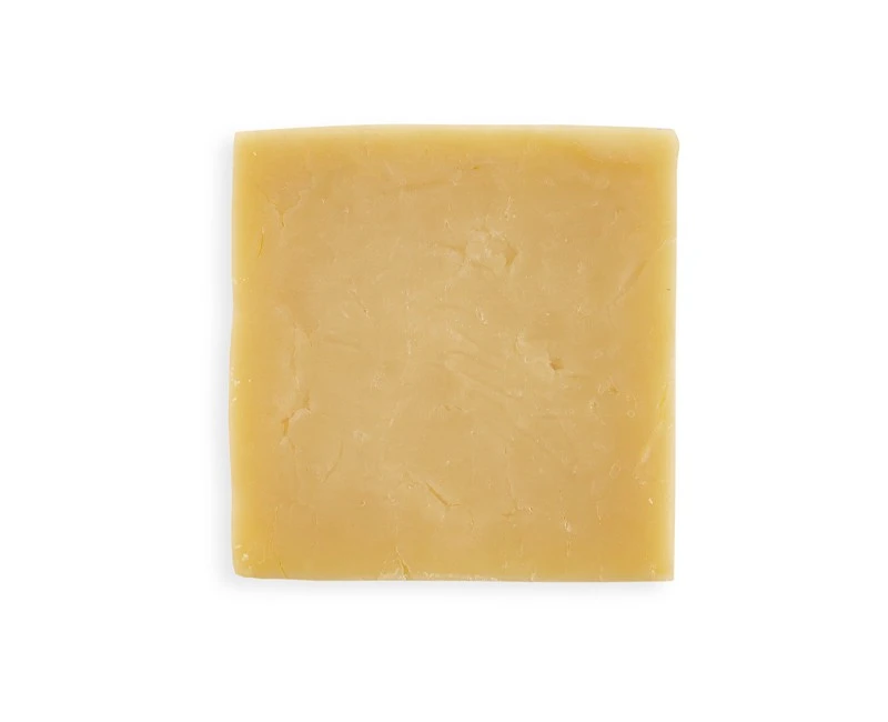 MEDUIM CHEDDAR CHEESE OF L'ÎLE-AUX-GRUES