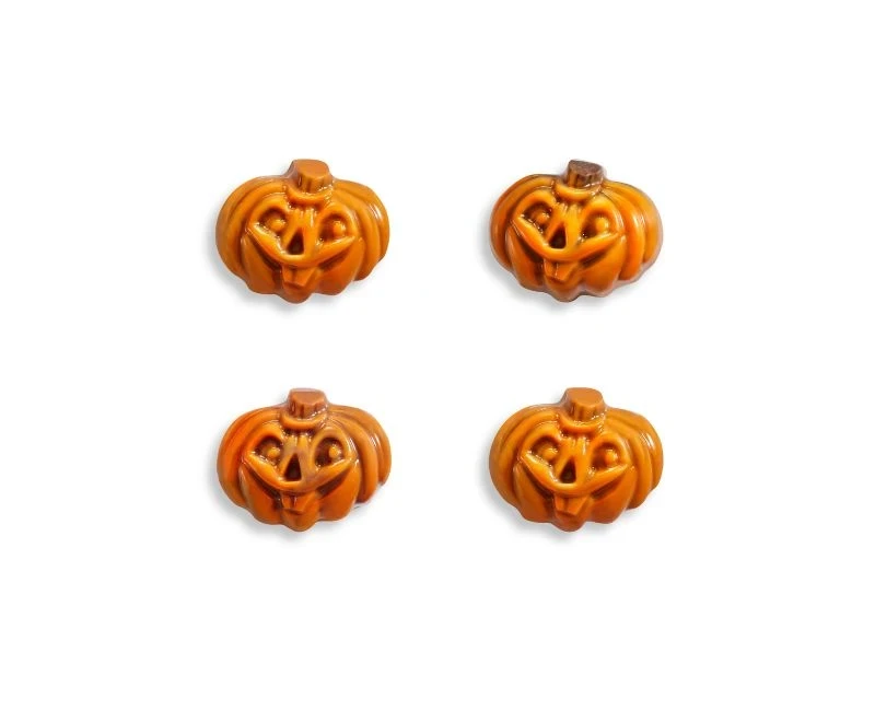 9 BITE-SIZED CARAMEL PUMPKINS