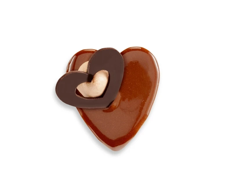 CHOCOLATE-MASCARPONE HEART